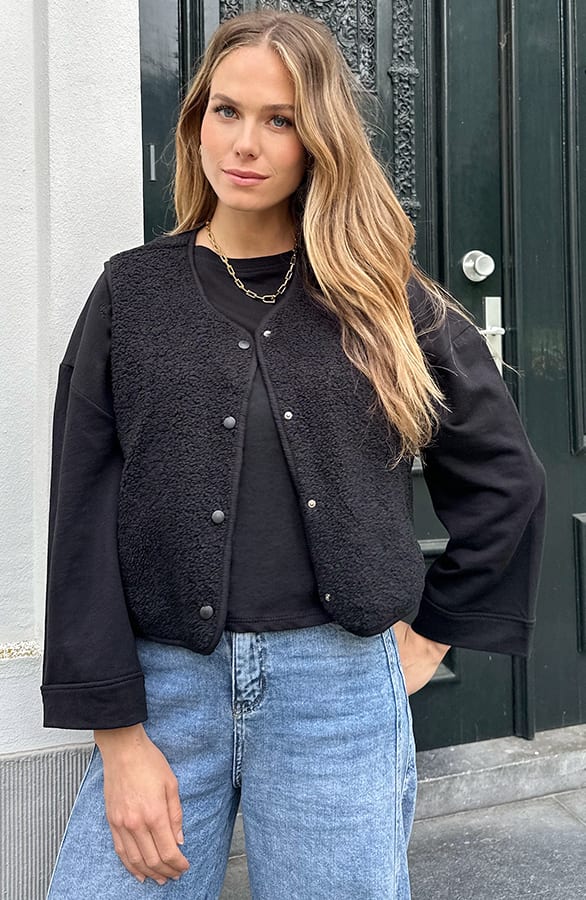 Knitted Teddy Gilet Zwart