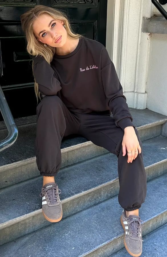 Comfy Oversized Sweater Atelier Choco – truien — foto 4