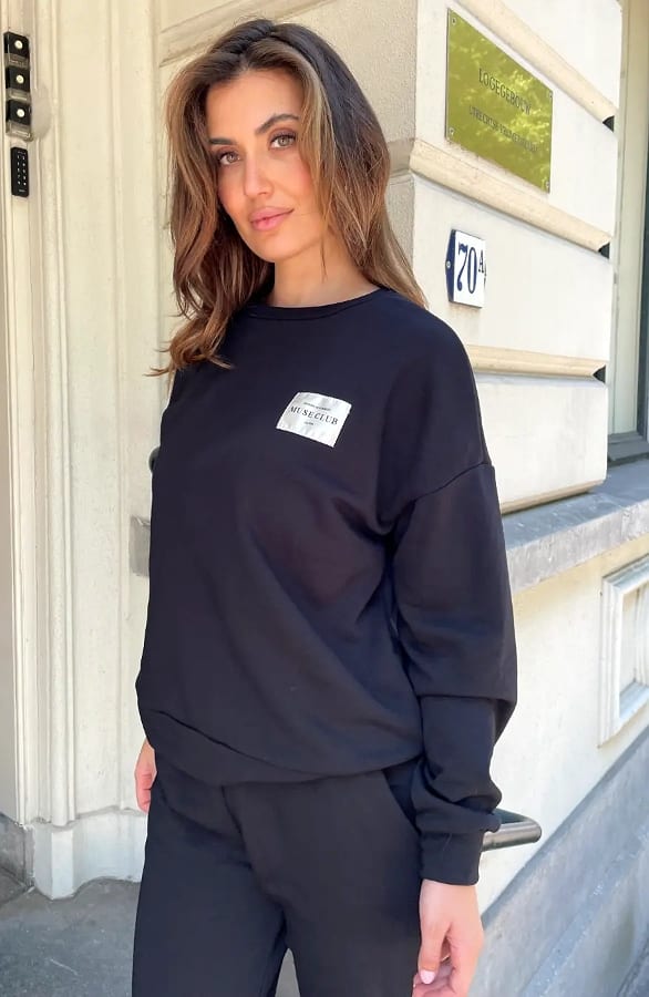 Comfy Oversized Sweater Muse Club Black