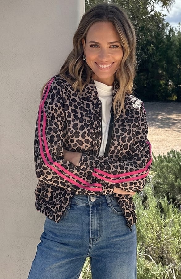 Leopard Bomber Met Bies Roze