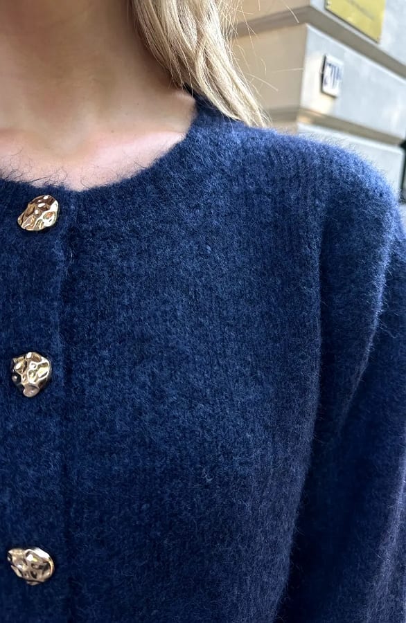 Soft Knitted Button Cardigan Navy – truien — foto 6