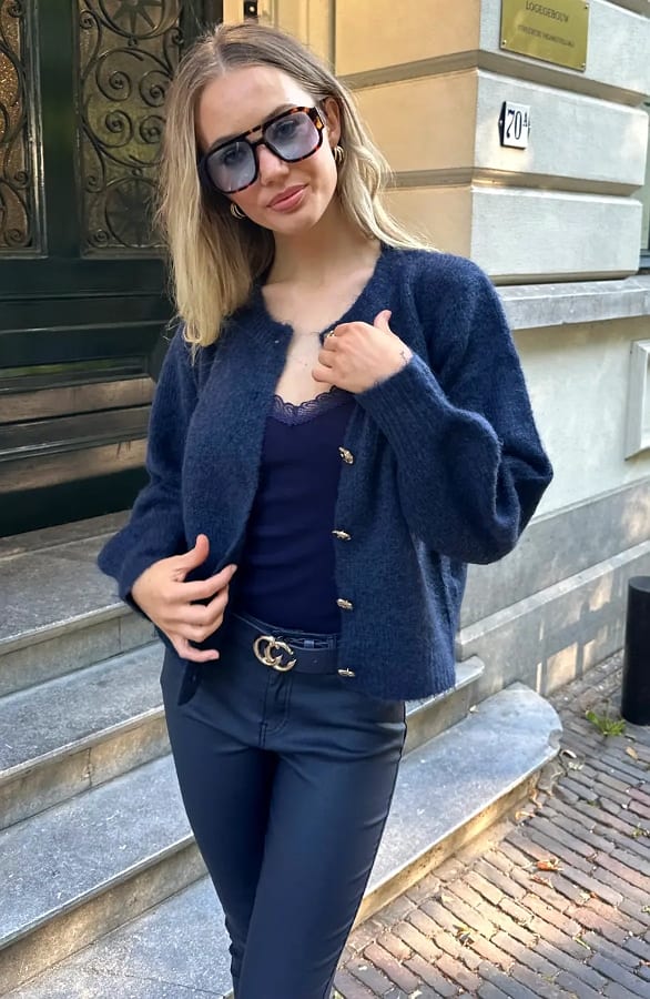 Soft Knitted Button Cardigan Navy – truien — foto 2