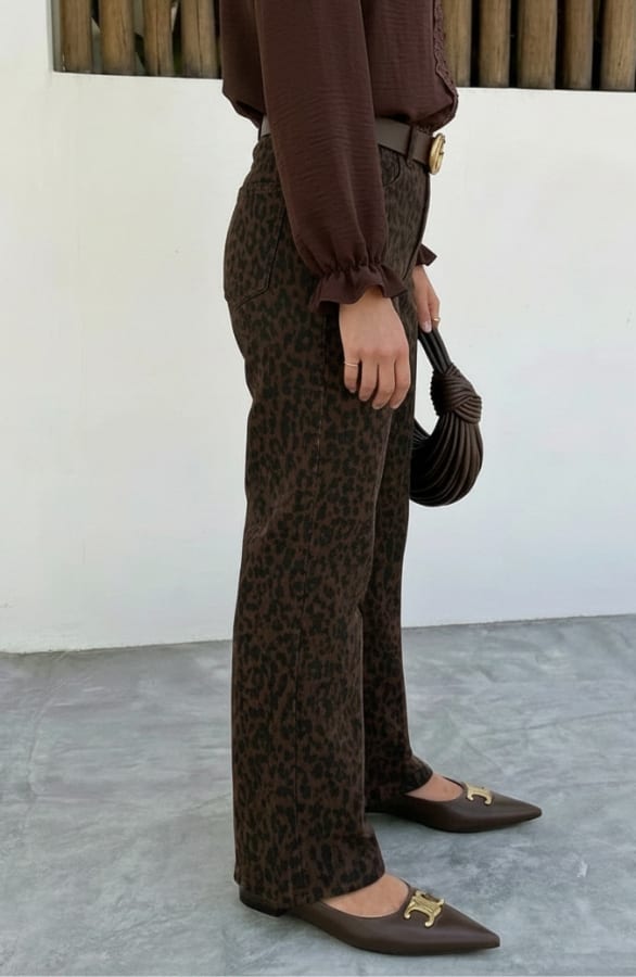 Wide Leg Jeans Dez Leopard Brown – flared broeken — foto 2