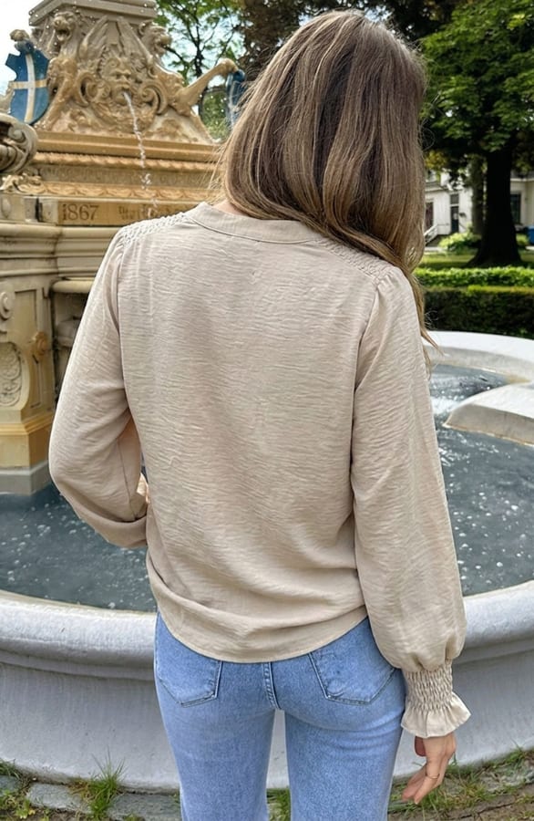 Smocked Detailed Blouse Beige – kleding — foto 3