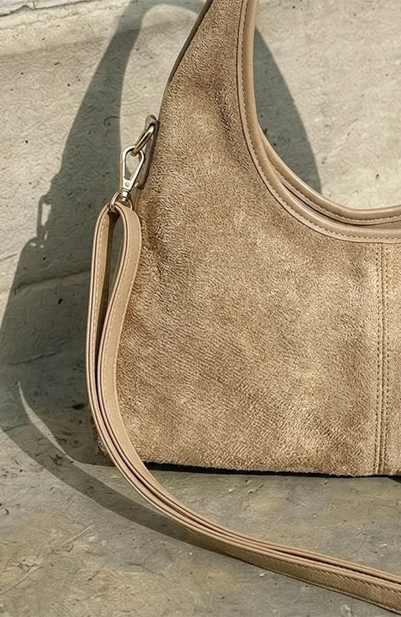Essential Suedine Handbag Beige – accessoires — foto 4