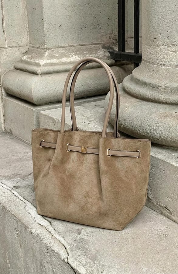 Suede Schoudertas Met Gesp Dark Beige – accessoires — foto 2