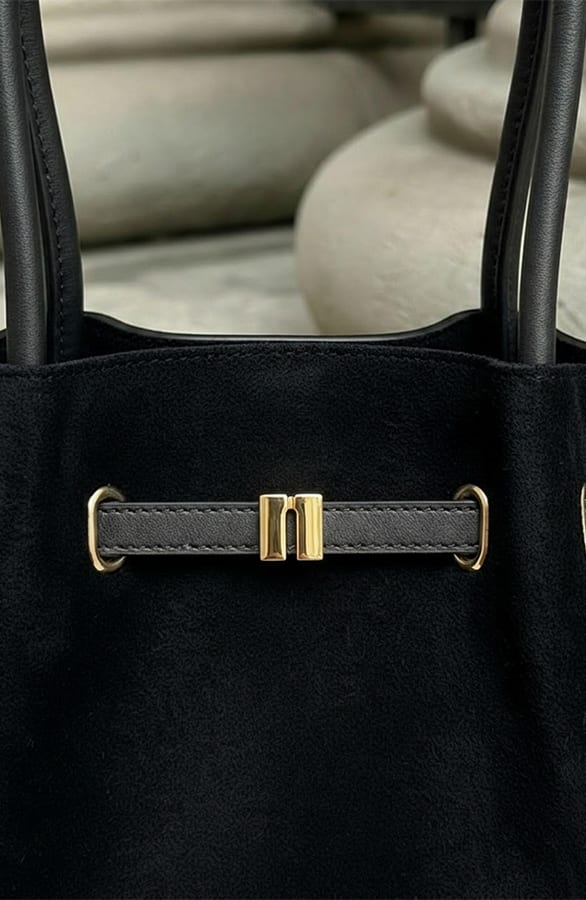 Suede Schoudertas Met Gesp Zwart – accessoires — foto 3
