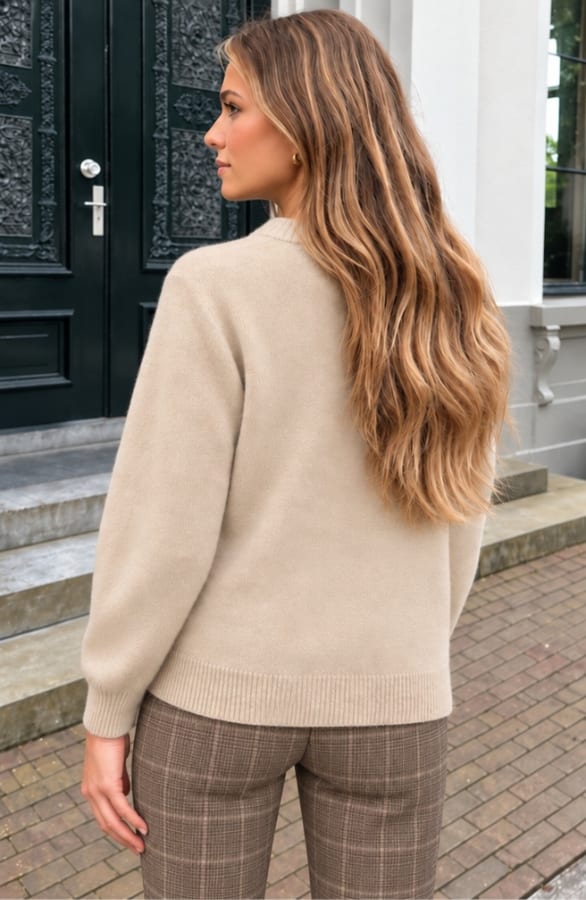 Fluffy Knitted Trui Beige – truien, foto 4