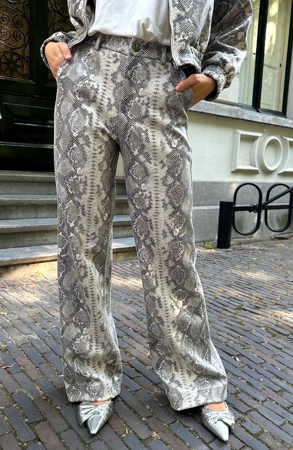 Wide Leg Slangenprint Broek Beige – broeken